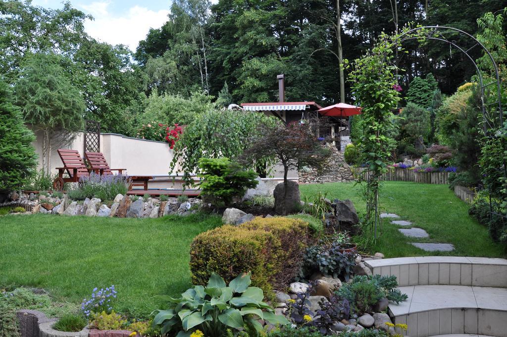 Apartman Bila Hora - Roudna Plzen Exterior photo